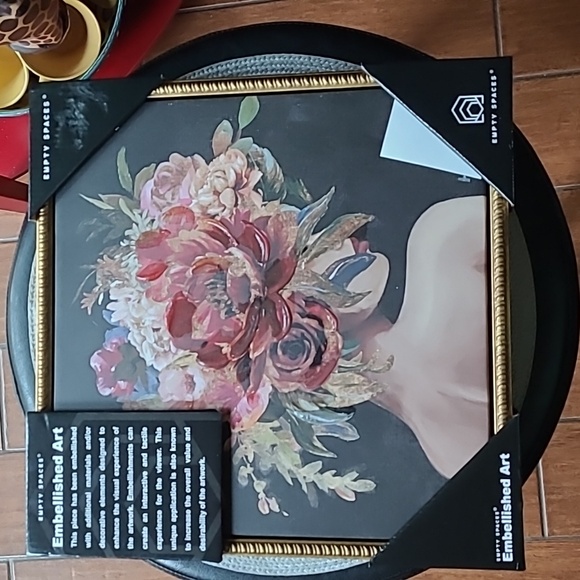 Woman Flowerhead Canvas Art - Picture 1 of 8